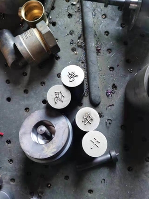 Customized Graphite Box for Casting Three Days Life of Using Tubular Graphite Mould
