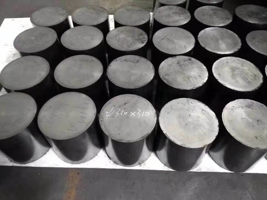 1.60-1.65g/cm3 Low Density Graphite Rod for Electrode Forming Way Extruded Graphite