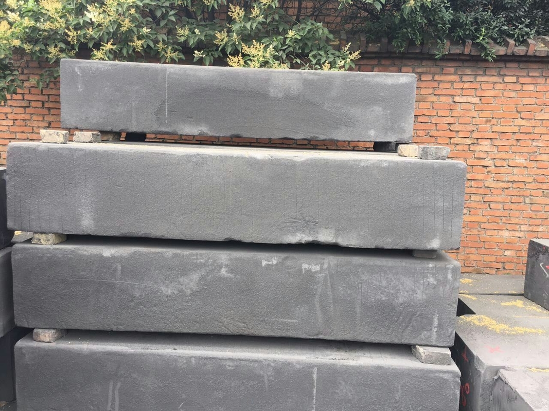 Forming Way Molded Graphite Block 100% Carbon Density 1.80g for Various Applications