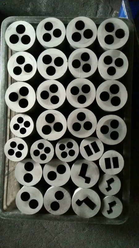 Support payment in USD Sgl Graphite R4810 R4820 for Horizontal Continuous Casting Brass