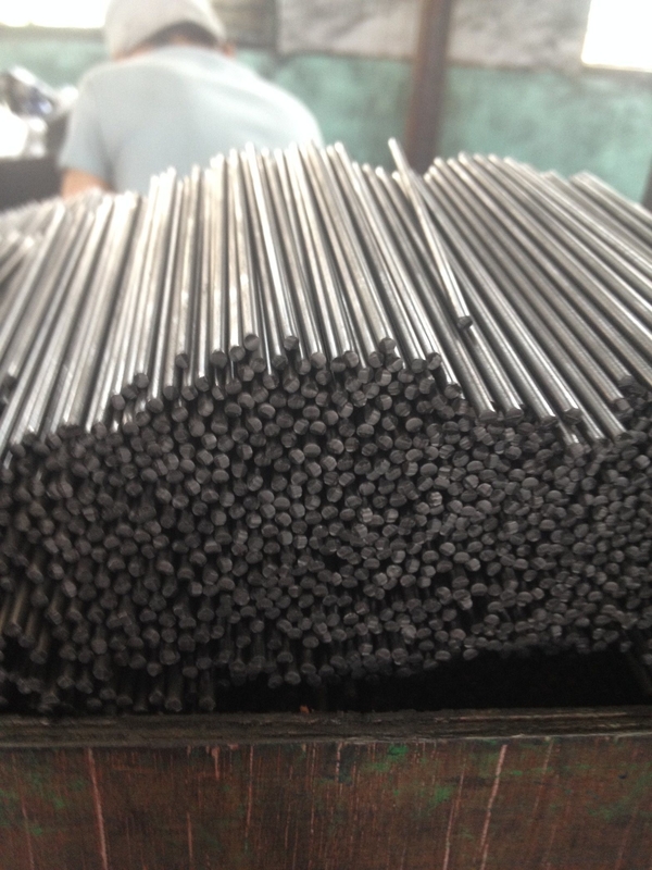 Forming Way Molded Graphite 2mm Hb 2b Black Pencil Lead for Office School in Bulk
